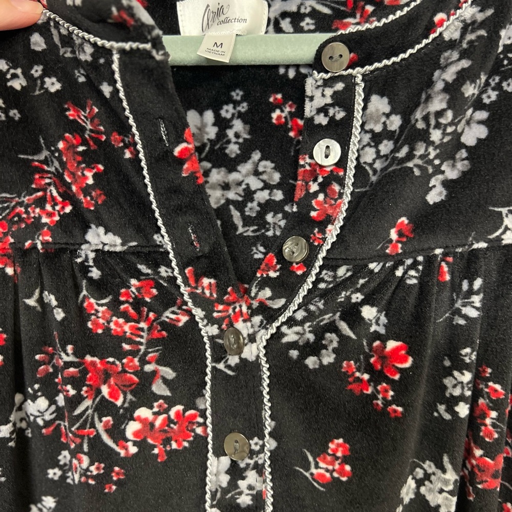 Aria Floral Long Sleeve Nightgown - Picture 3 of 4